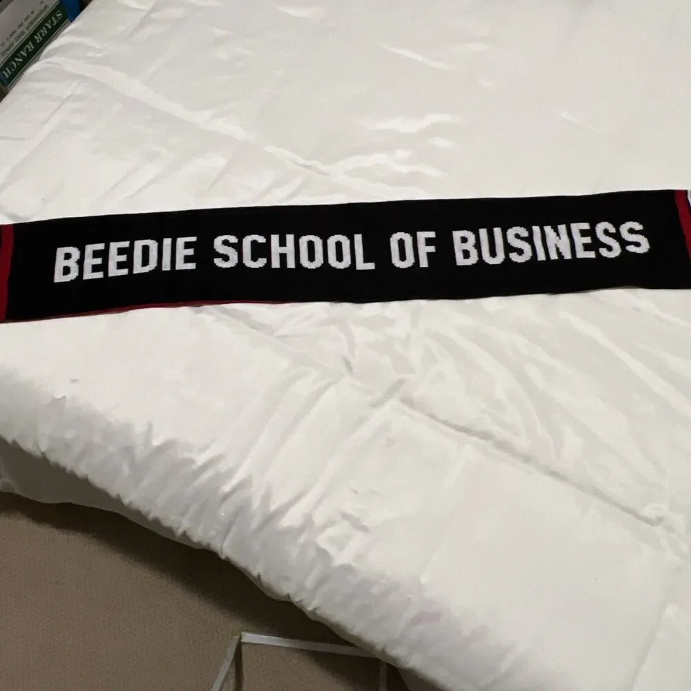 SFU Simon Fraser Beedie School Of Business Red White Scarf Tassels Double Lined